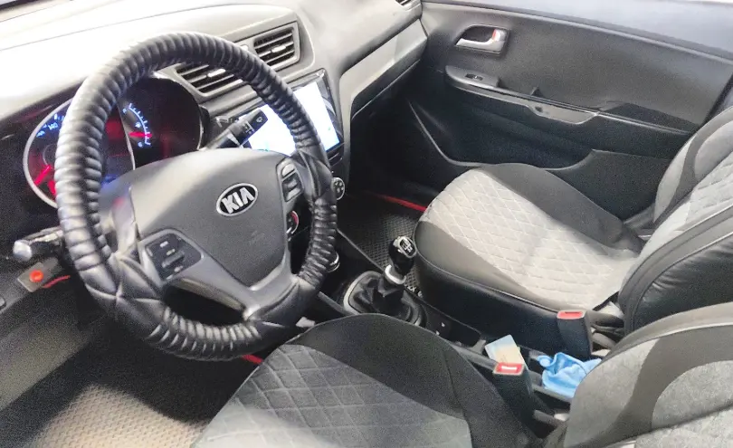 Kia Rio 2017 года за 4 800 000 тг. в Астана фото 5