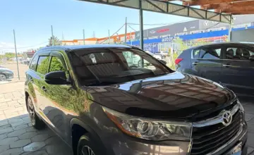 Toyota Highlander 2016 года за 14 500 000 тг. в Талдыкорган фото 3