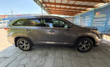 Toyota Highlander 2016 года за 14 500 000 тг. в Талдыкорган фото 4