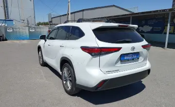 Toyota Highlander 2022 года за 16 000 000 тг. в Шымкент фото 4