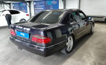 Mercedes-Benz E-Класс 1997 года за 3 000 000 тг. в Астана фото 3