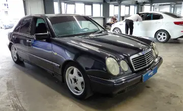 Mercedes-Benz E-Класс 1997 года за 3 000 000 тг. в Астана фото 2