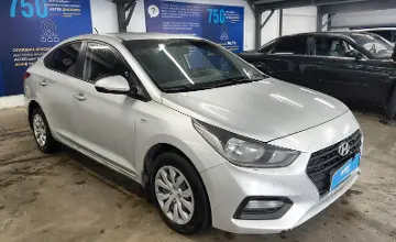 Hyundai Accent 2019 года за 6 500 000 тг. в Астана фото 2