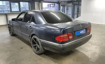 Mercedes-Benz E-Класс 1999 года за 3 000 000 тг. в Астана фото 4