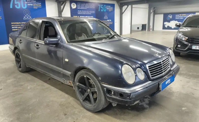 Mercedes-Benz E-Класс 1999 года за 3 000 000 тг. в Астана фото 2