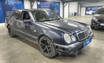 Mercedes-Benz E-Класс 1999 года за 3 000 000 тг. в Астана фото 2