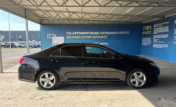 Toyota Camry 2014 года за 8 200 000 тг. в Алматы фото 4