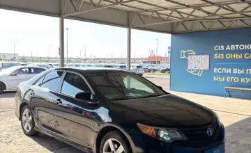 Toyota Camry 2014 года за 8 200 000 тг. в Алматы фото 3