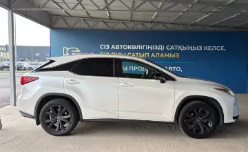 Lexus RX 2018 года за 21 500 000 тг. в Алматы фото 4