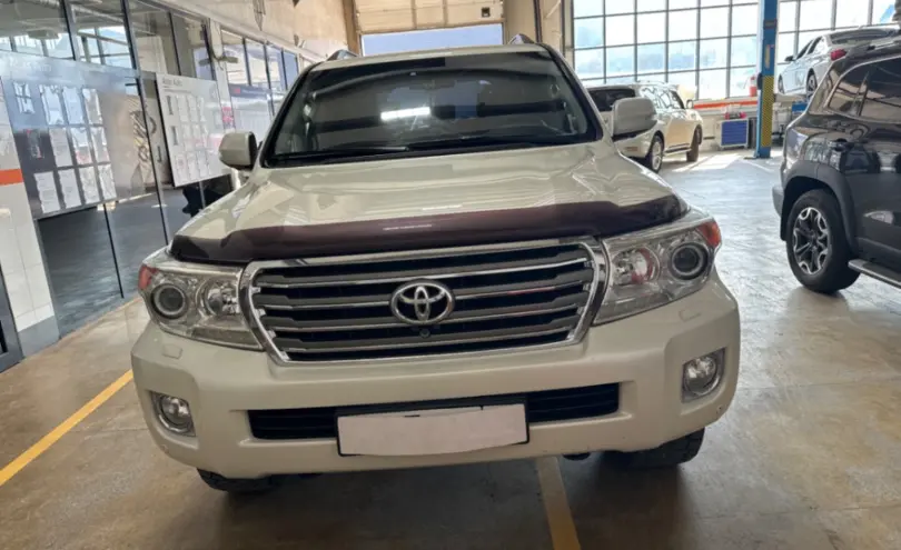 Toyota Land Cruiser 2014 года за 31 000 000 тг. в Караганда фото 2