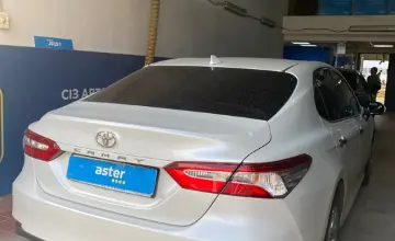 Toyota Camry 2021 года за 14 000 000 тг. в Астана