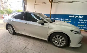 Toyota Camry 2021 года за 14 000 000 тг. в Астана фото 4