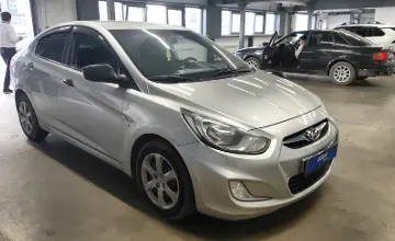 Hyundai Accent 2012 года за 4 000 000 тг. в Астана фото 2