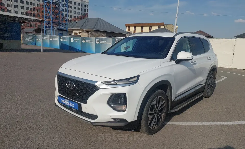 Hyundai Santa Fe 2018 года за 12 000 000 тг. в Шымкент