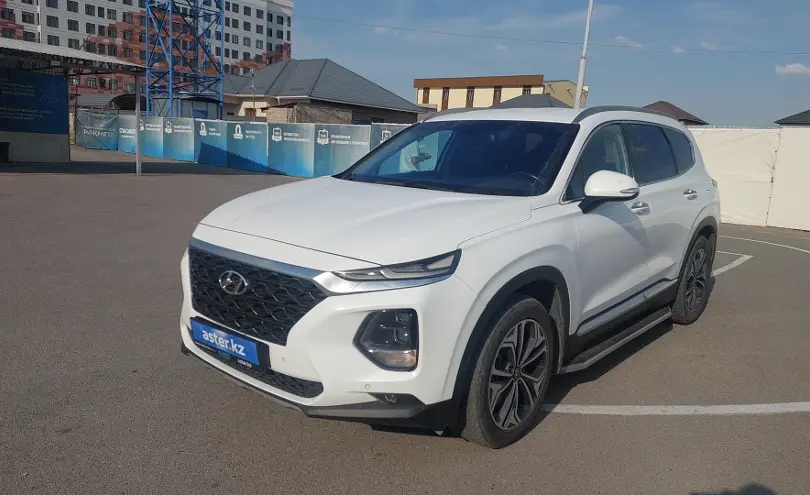 Hyundai Santa Fe 2018 года за 12 000 000 тг. в Шымкент