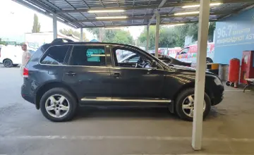 Volkswagen Touareg 2005 года за 4 000 000 тг. в Алматы фото 4