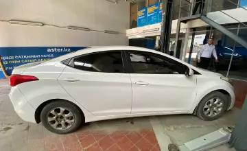 Hyundai Elantra 2012 года за 5 000 000 тг. в Астана фото 4
