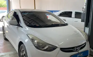 Hyundai Elantra 2012 года за 5 000 000 тг. в Астана фото 3