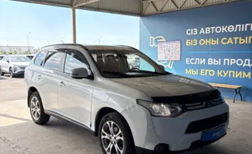 Mitsubishi Outlander 2012 года за 6 000 000 тг. в Алматы фото 3