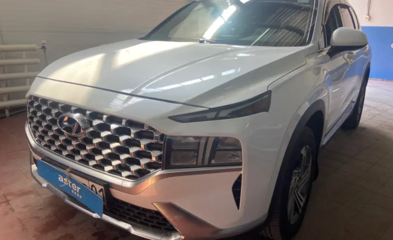 Hyundai Santa Fe 2022 года за 12 500 000 тг. в Астана