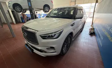 Infiniti QX80 2019 года за 22 500 000 тг. в Астана фото 1