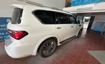 Infiniti QX80 2019 года за 22 500 000 тг. в Астана фото 4