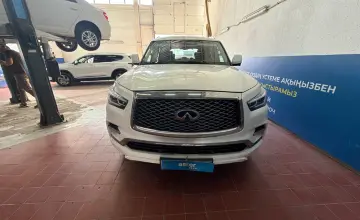 Infiniti QX80 2019 года за 22 500 000 тг. в Астана фото 2