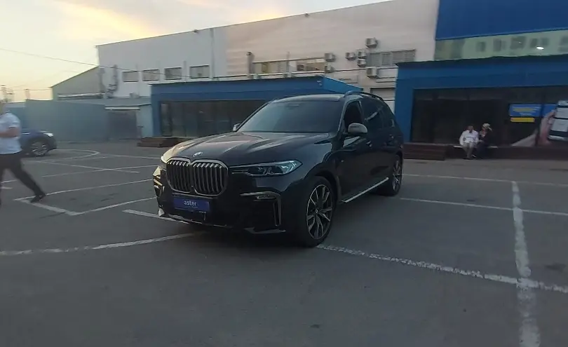 BMW X7 2021 года за 50 000 000 тг. в Алматы