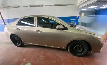Toyota Corolla 2010 года за 4 000 000 тг. в Астана фото 4