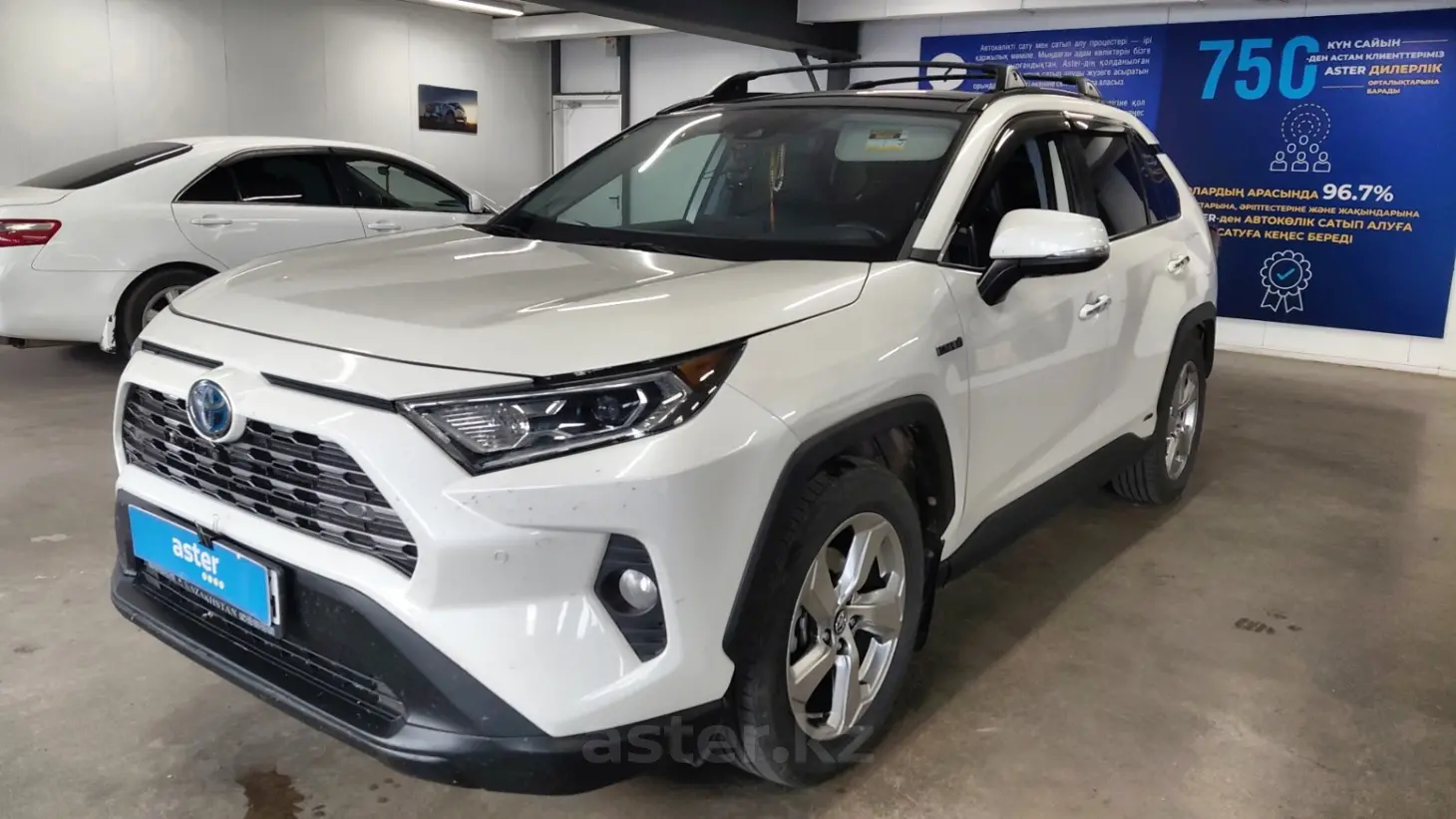 Toyota RAV4, 2022