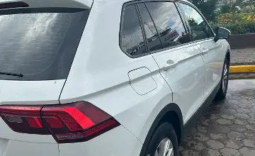 Volkswagen Tiguan 2021 года за 9 500 000 тг. в Астана фото 4