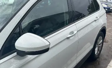 Volkswagen Tiguan 2021 года за 9 500 000 тг. в Астана фото 3