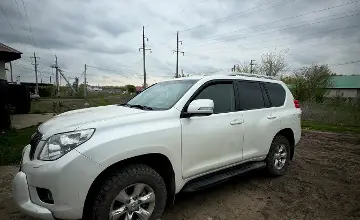 Toyota Land Cruiser Prado 2012 года за 13 800 000 тг. в Астана