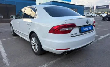 Skoda Superb 2013 года за 3 500 000 тг. в Алматы фото 4