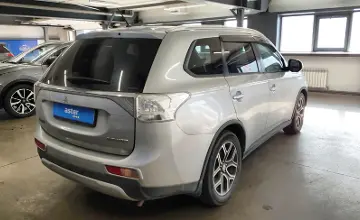 Mitsubishi Outlander 2014 года за 6 200 000 тг. в Астана фото 3