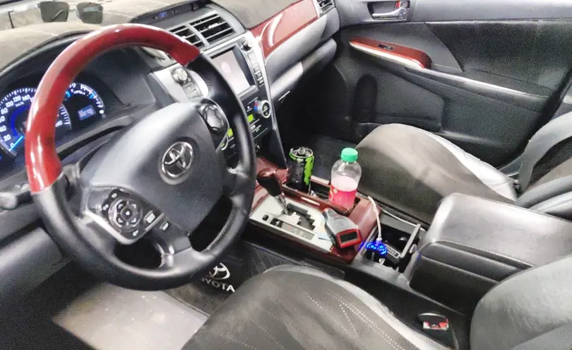 Toyota Camry 2013 года за 9 500 000 тг. в Астана фото 5