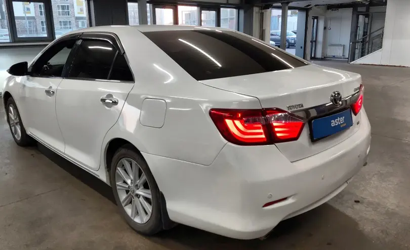 Toyota Camry 2013 года за 9 500 000 тг. в Астана фото 4