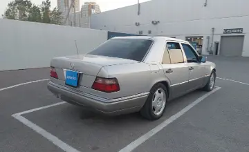 Mercedes-Benz E-Класс 1994 года за 2 900 000 тг. в Шымкент фото 3