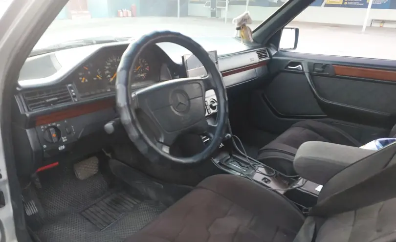 Mercedes-Benz E-Класс 1994 года за 2 900 000 тг. в Шымкент фото 5