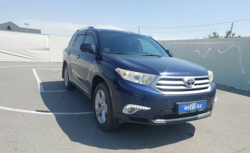 Toyota Highlander 2011 года за 12 000 000 тг. в Шымкент фото 2