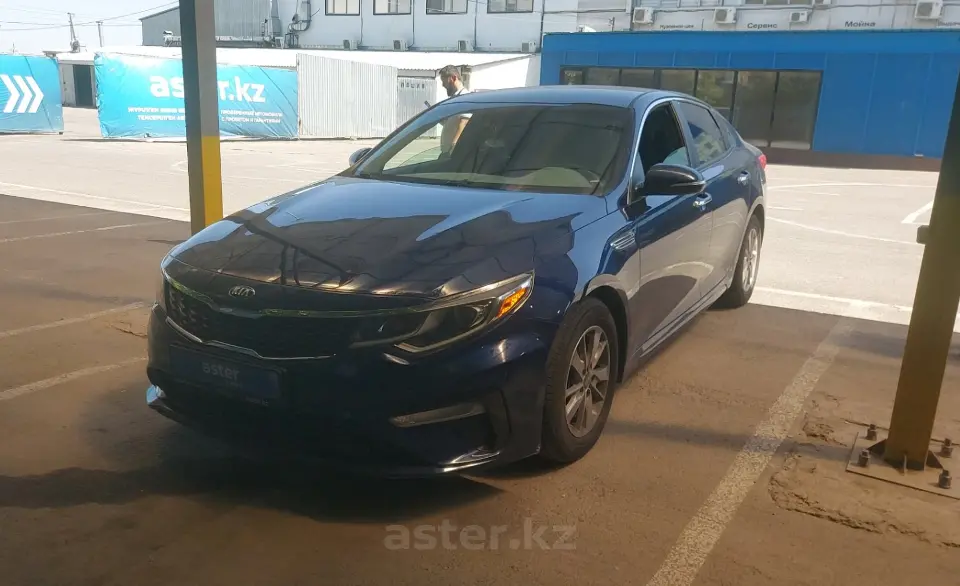 Kia Optima 2018 года за 9 000 000 тг. в Алматы