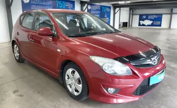 Hyundai i30 2010 года за 4 500 000 тг. в Астана фото 2