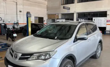 Toyota RAV4 2015 года за 7 700 000 тг. в Караганда фото 1
