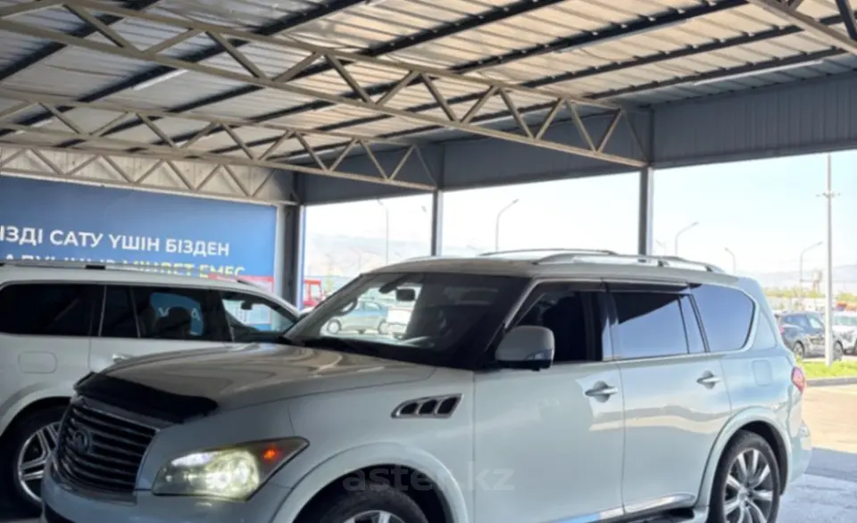 Infiniti QX56 2011 года за 10 500 000 тг. в Алматы