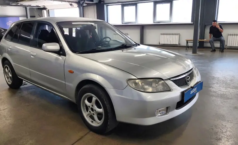 Mazda 323 2001 года за 1 500 000 тг. в Астана фото 2