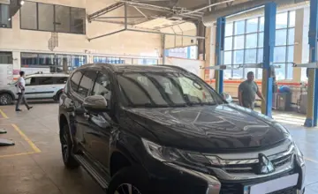 Mitsubishi Pajero Sport 2020 года за 15 000 000 тг. в Караганда фото 3
