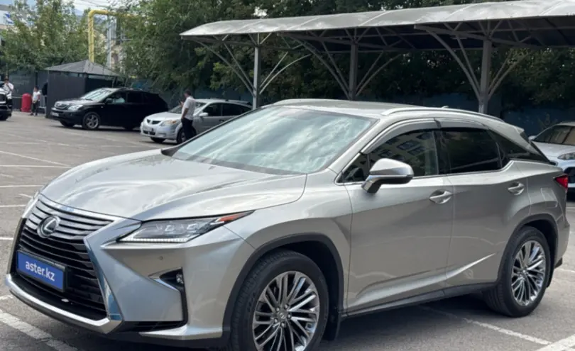Lexus RX 2019 года за 20 000 000 тг. в Алматы