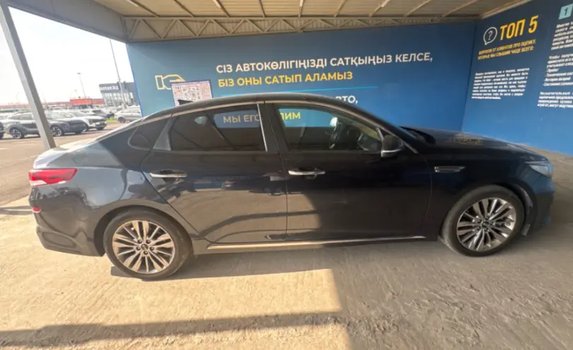 Kia K5 2018 года за 11 500 000 тг. в Алматы фото 4