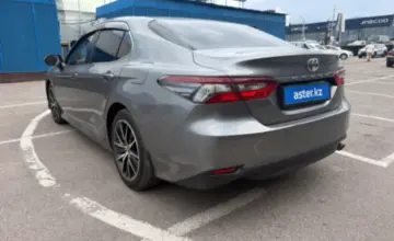 Toyota Camry 2022 года за 12 500 000 тг. в Алматы фото 4