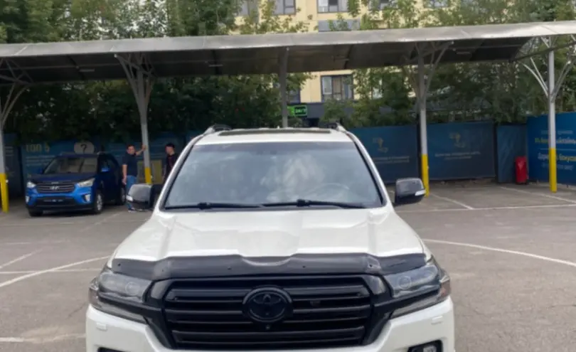 Toyota Land Cruiser 2017 года за 39 000 000 тг. в Алматы фото 2